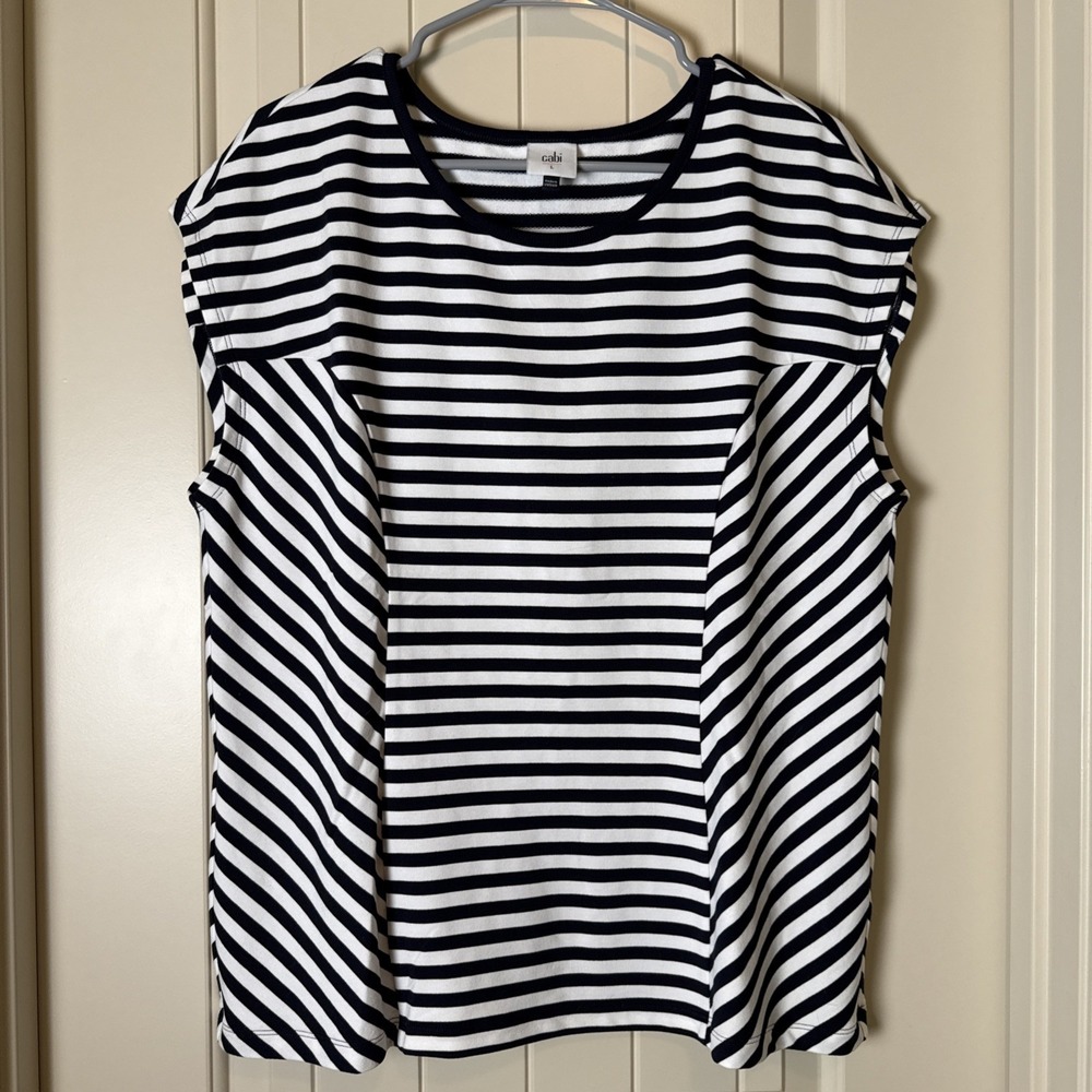 CAbi Women Sleeveless Top L Navy White Striped Illusion Tee Stretch‎ Pattern